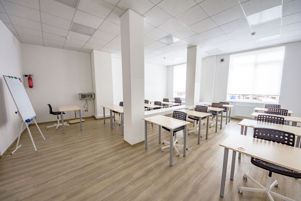 Auditorium for working in small groups